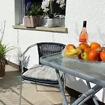 Accommodatie bij particulieren Grosszuegiges Mit Terrasse Am Rheinsteig