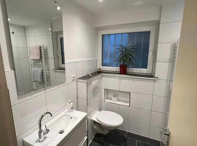 Grosszuegiges Mit Terrasse Am Rheinsteig